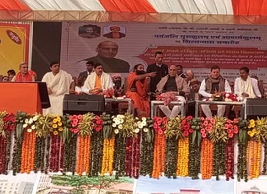बड़ी खबरः रक्षामंत्री राजनाथ सिंह का उत्तराखण्ड दौरा! हरिद्वार में पतंजलि गुरुकुलम की रखी आधारशिला, सीएम धामी ने किया स्वागत